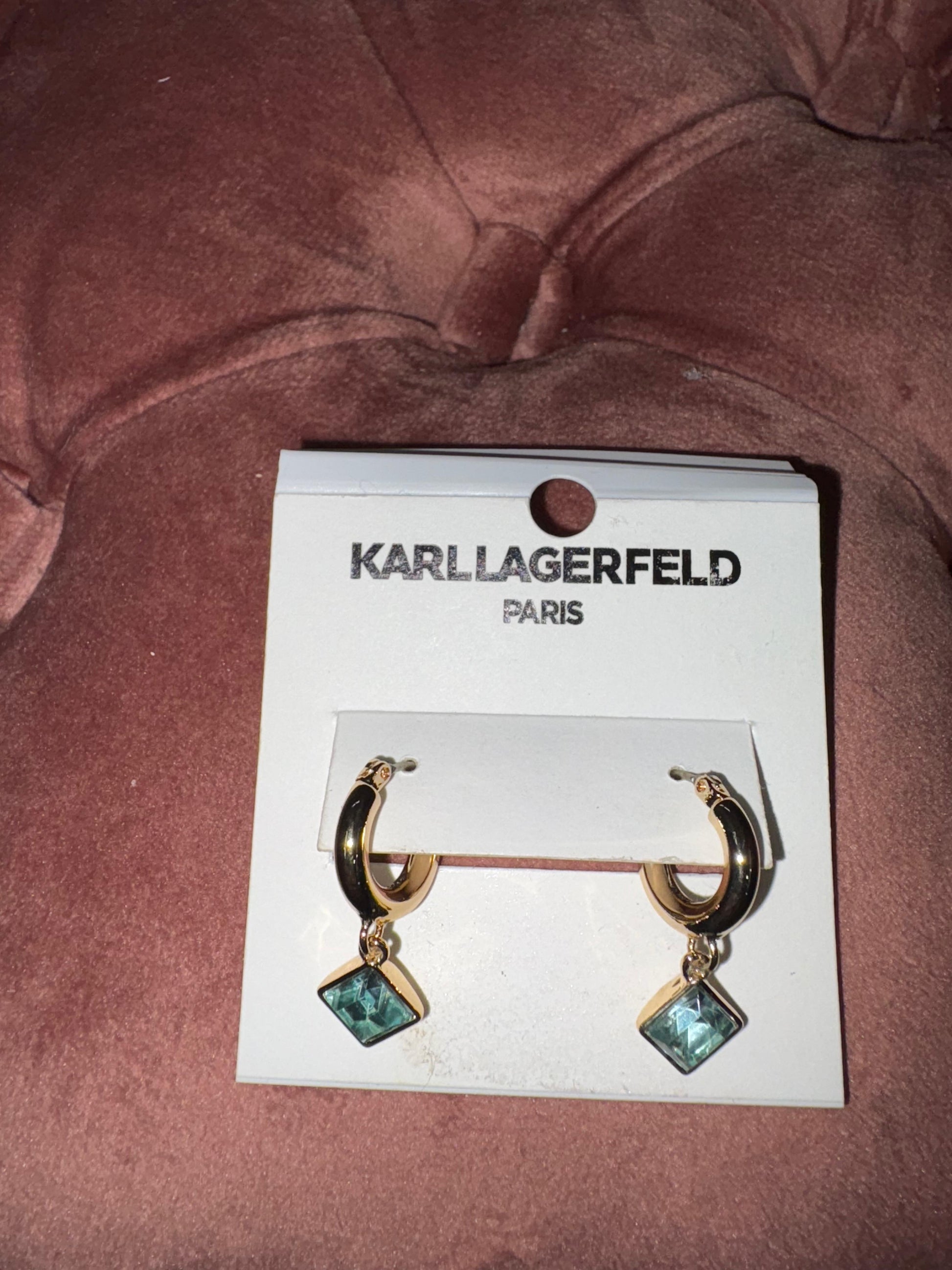 Aretes Usa