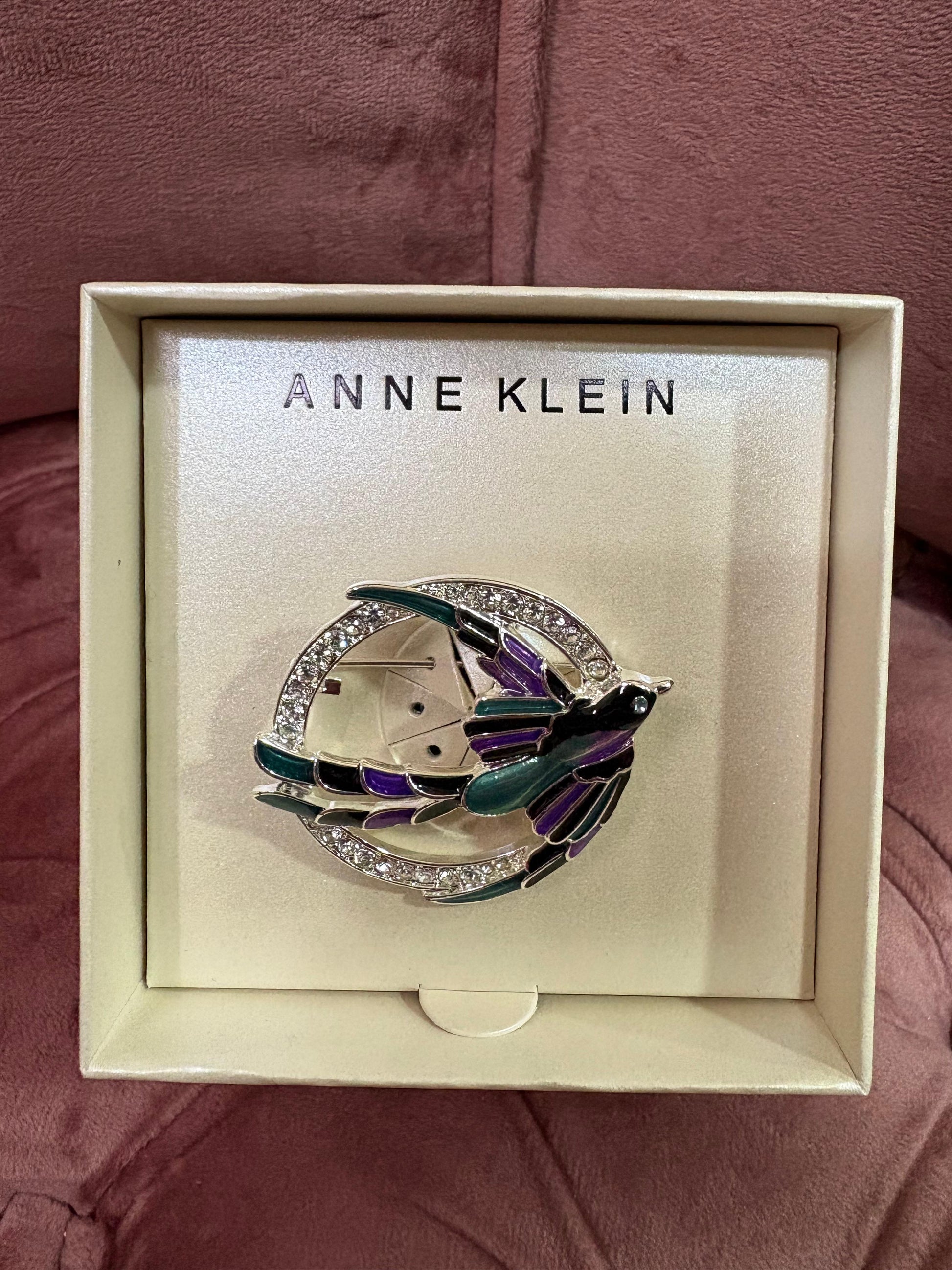 Broche Ave Anne Klein