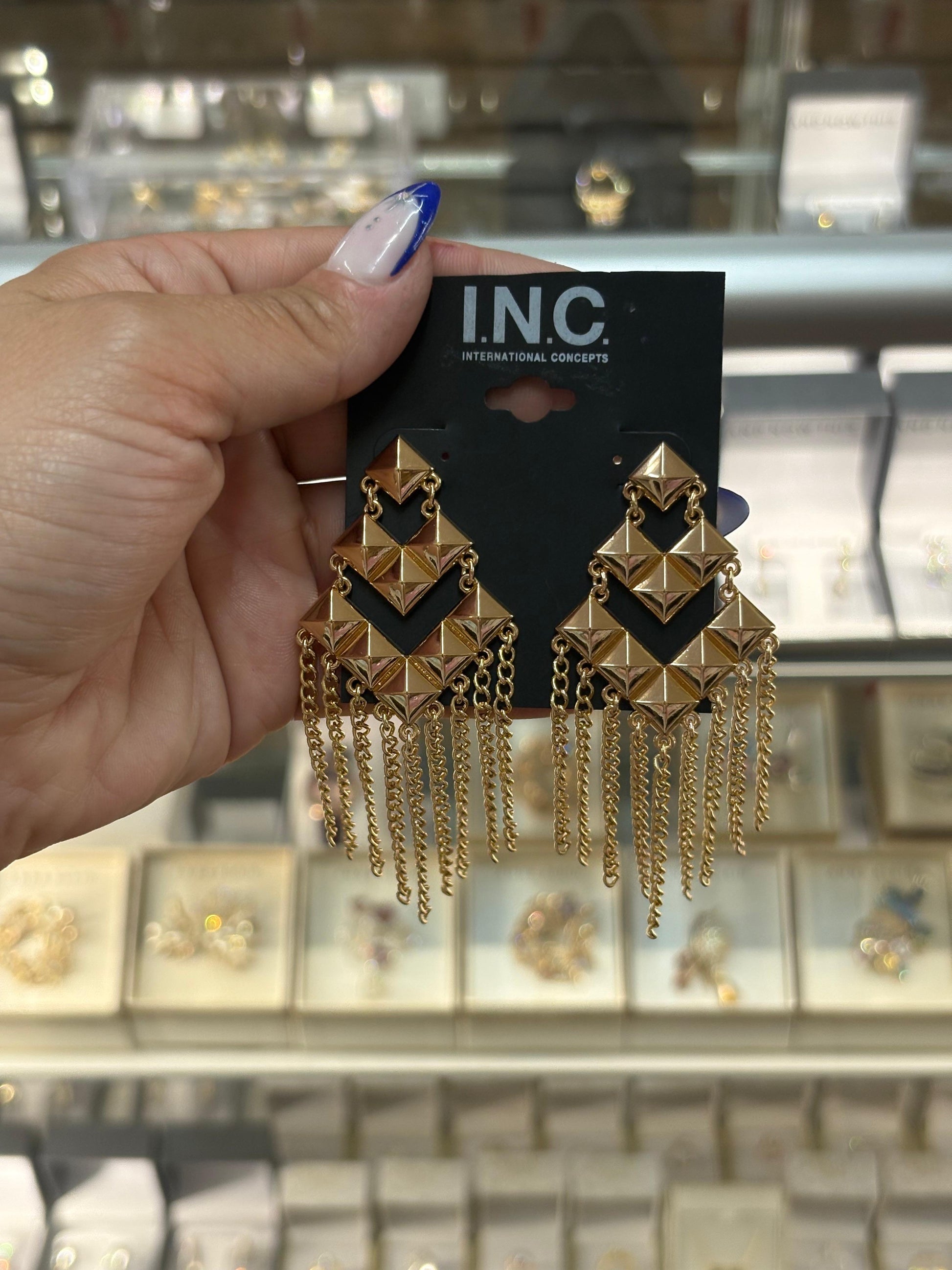 Aretes INC