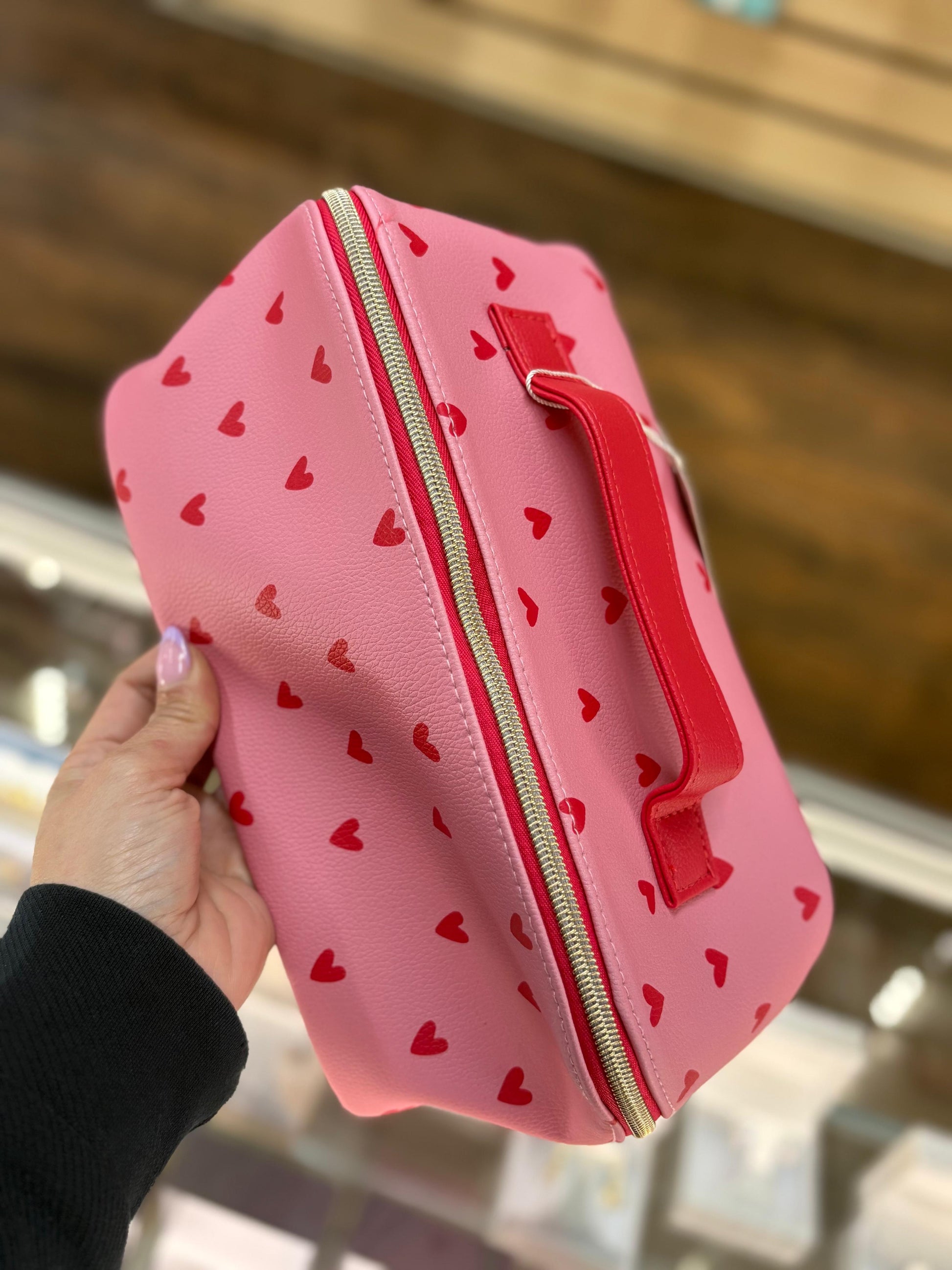 Cosmetiquera de corazones