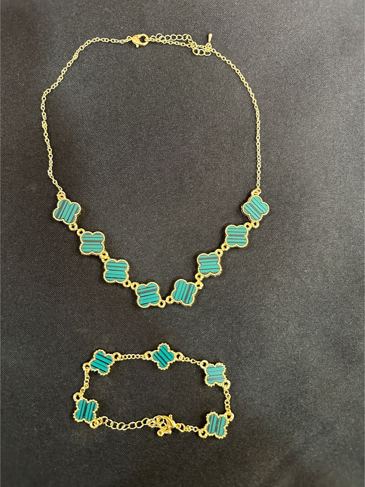 Collar y Pulsera