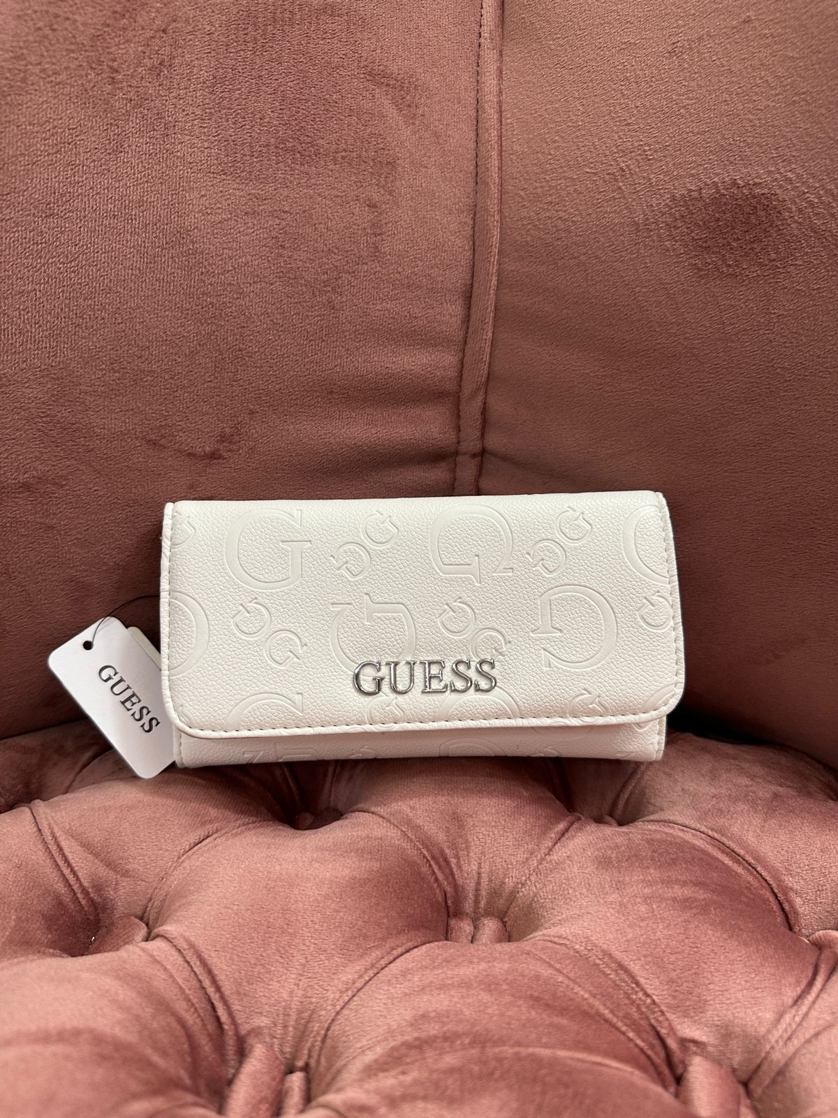 Billetera mujer Guess